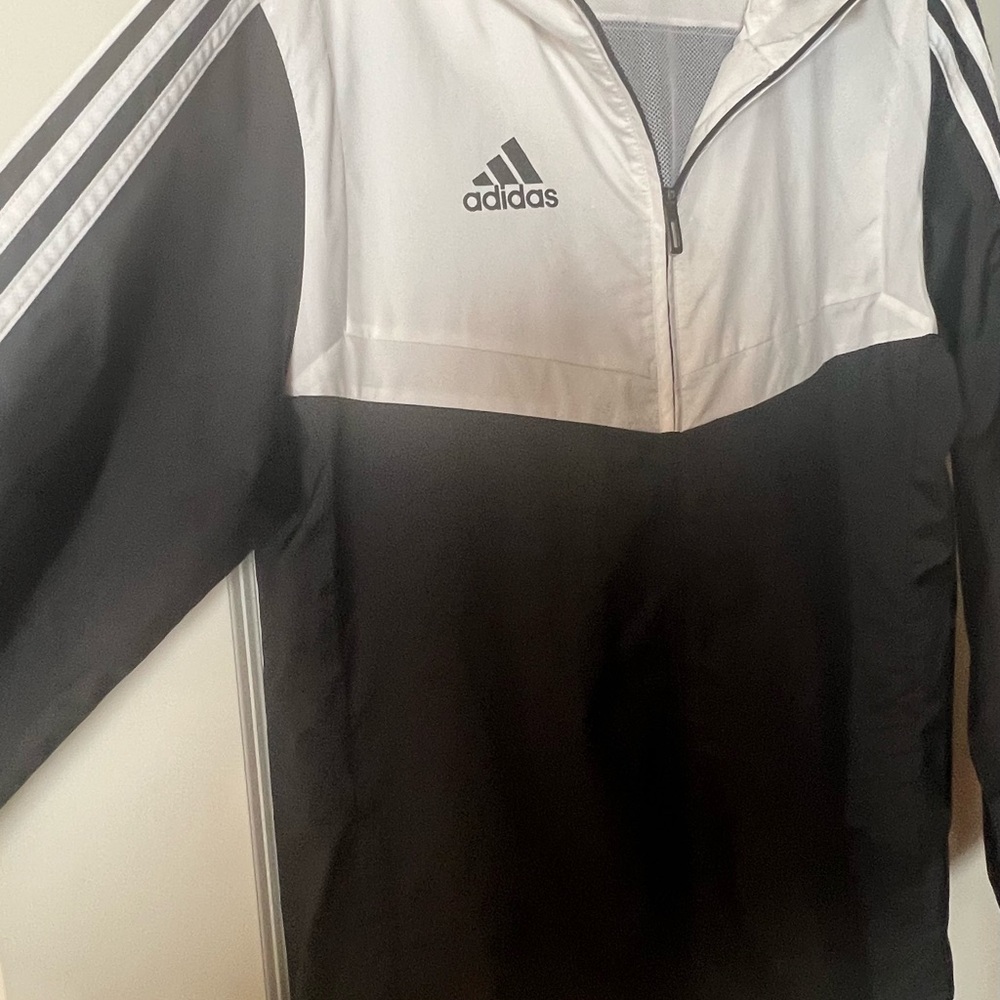 Adidas Men’s Small Tiro Lightweight~Windbreaker**EUC**Full zip jacket - Picture 3 of 5